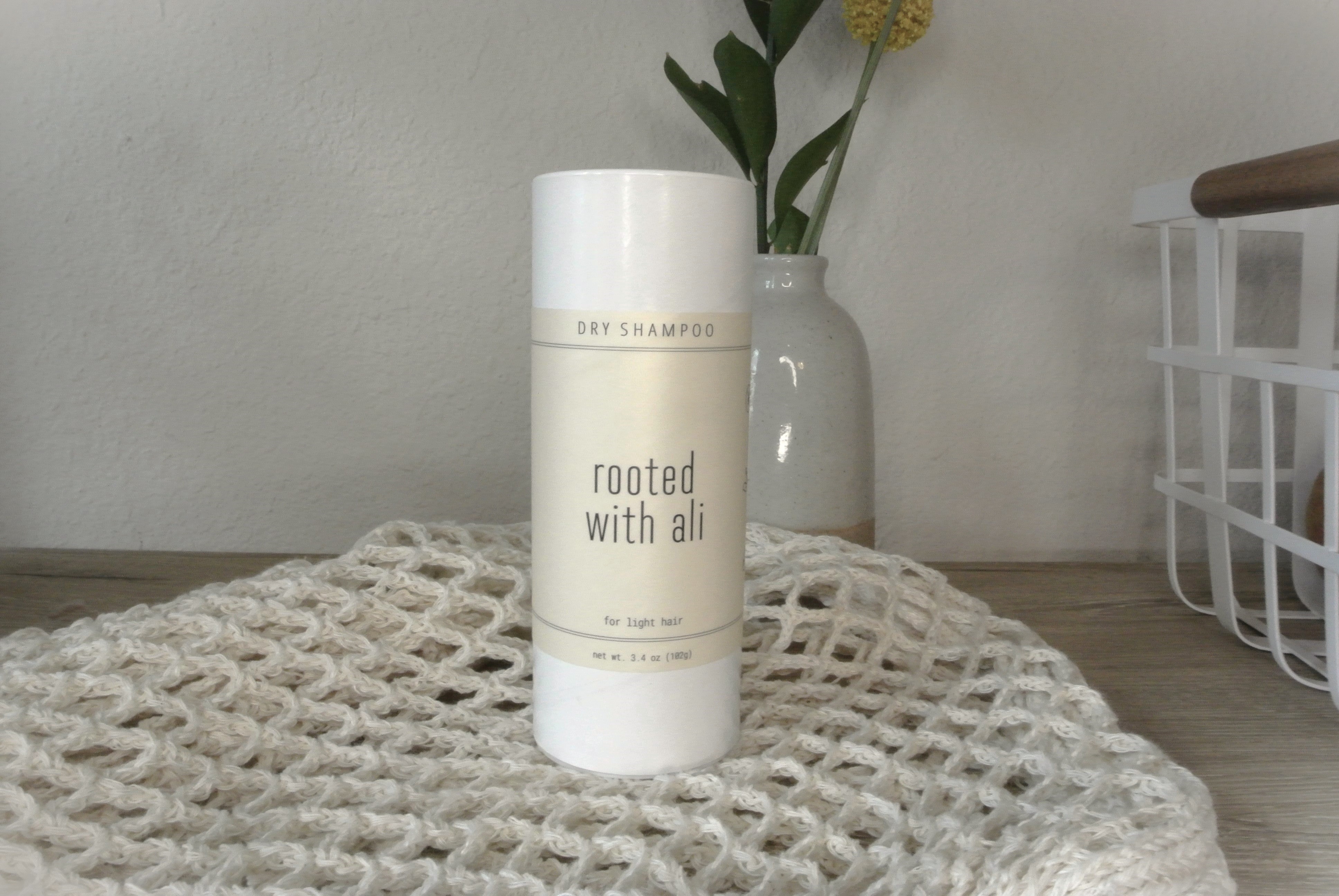 light hair dry shampoo